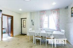 Дом 150м², 3-этажный, посуточно, 
