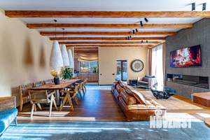 Дом 300м², 2-этажный, посуточно, 