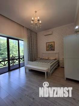 Дом 2000м², 4-этажный, посуточно, 