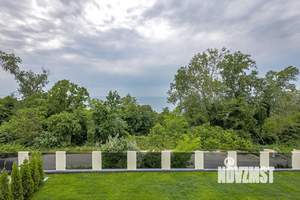 Дом 390м², 2-этажный, на длительный срок, 