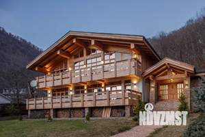 Дом 350м², 2-этажный, посуточно, 