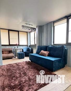 Дом 102м&sup2;, 3-этажный, посуточно, 