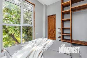 Дом 30м&sup2;, 3-этажный, посуточно, 