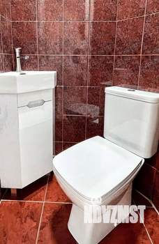 Дом 85м², 2-этажный, на длительный срок, 