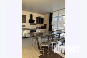 Дом 330м², 2-этажный, посуточно, 