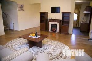 Дом 180м², 3-этажный, посуточно, 