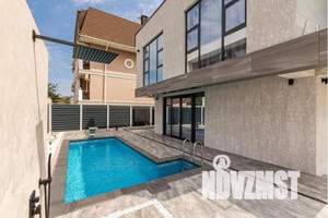 Дом 150м&sup2;, 2-этажный, посуточно, 