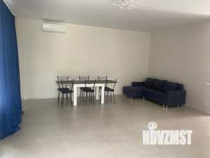 Дом 141м&sup2;, 2-этажный, посуточно, 