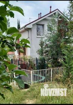 Дом 107м&sup2;, 2-этажный, на длительный срок, 