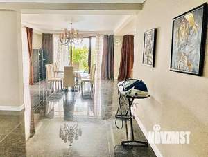 Коттедж 250м², 2-этажный, на длительный срок, 