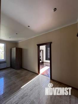 Дом 150м², 2-этажный, на длительный срок, 