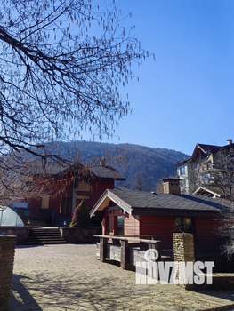 Дом 200м&sup2;, 2-этажный, посуточно, 