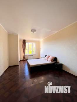 Дом 150м², 2-этажный, на длительный срок, 