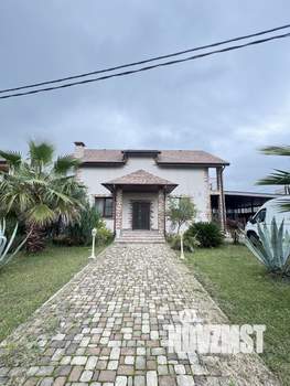 Коттедж 180м², 2-этажный, на длительный срок, 