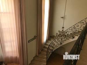 Дом 375м², 3-этажный, на длительный срок, 