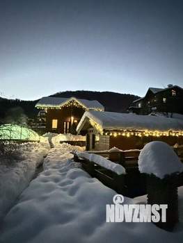 Дом 200м&sup2;, 2-этажный, посуточно, 