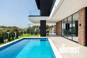 Дом 240м², 2-этажный, посуточно, 