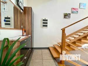 Дом 200м&sup2;, 2-этажный, посуточно, 