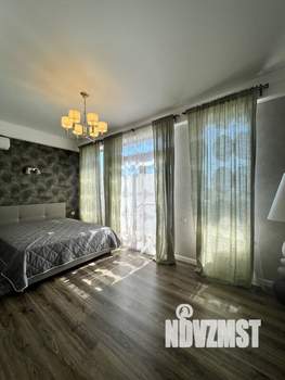 Дом 200м², 2-этажный, на длительный срок, 