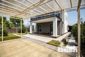 Дом 191м&sup2;, 2-этажный, посуточно, 