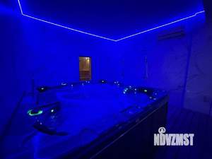 Дом 1000м², 3-этажный, посуточно, 