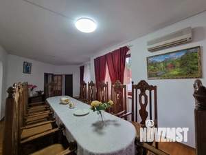 Дом 450м&sup2;, 3-этажный, посуточно, 