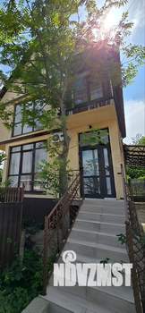 Дом 190м², 3-этажный, на длительный срок, 