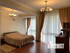 Дом 350м², 3-этажный, посуточно, 