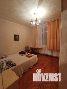 Дом 65м&sup2;, 3-этажный, посуточно, 