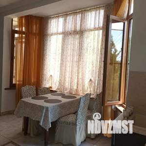 Дом 90м&sup2;, 2-этажный, посуточно, 