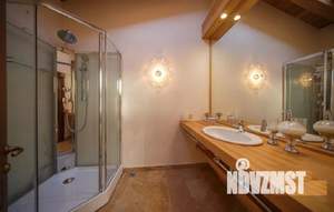 Дом 350м², 2-этажный, посуточно, 