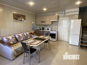 Таунхаус 65м&sup2;, 2-этажный, на длительный срок, 