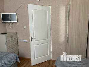 Дом 68м&sup2;, 3-этажный, посуточно, 