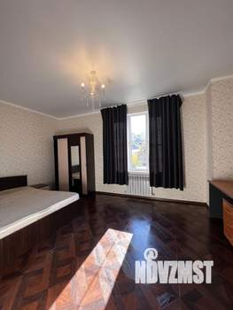 Дом 150м², 2-этажный, на длительный срок, 