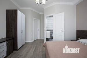 Коттедж 350м², 3-этажный, на длительный срок, 