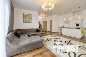 Дом 210м&sup2;, 2-этажный, посуточно, 