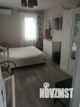 Дом 100м&sup2;, 3-этажный, посуточно, 