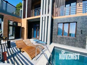 Дом 300м&sup2;, 3-этажный, посуточно, 