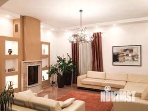 Дом 200м², 2-этажный, посуточно, 