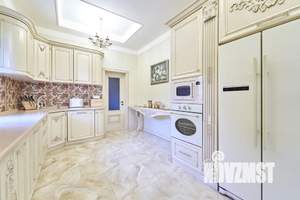 Дом 250м², 3-этажный, посуточно, 