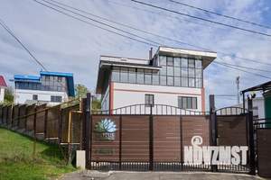 Дом 480м², 3-этажный, посуточно, 