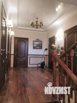 Дом 350м², 3-этажный, посуточно, 