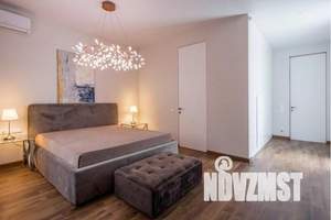 Дом 450м&sup2;, 2-этажный, посуточно, 