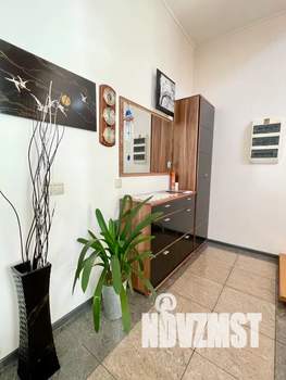 Дом 200м&sup2;, 2-этажный, посуточно, 