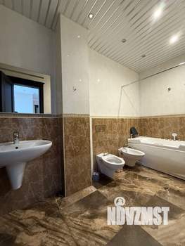 Дом 500м², 3-этажный, на длительный срок, 