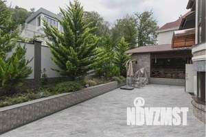 Дом 450м&sup2;, 3-этажный, посуточно, 