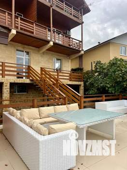 Дом 560м², 3-этажный, посуточно, 