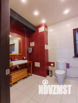 Дом 150м&sup2;, 2-этажный, посуточно, 