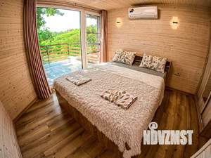 Дом 65м&sup2;, 2-этажный, посуточно, 