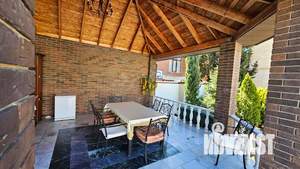 Дом 330м², 3-этажный, посуточно, 